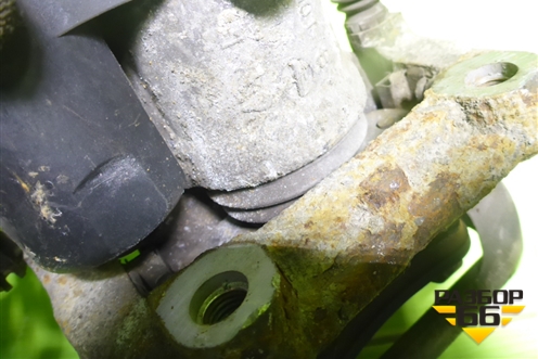 Суппорт задний левый (с моторчиком) для Mercedes Benz ML-Klass W166 c 2011г (МЛ)