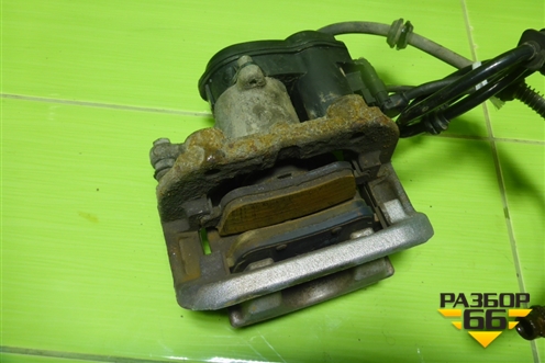 Суппорт задний правый (с моторчиком) для Mercedes Benz ML-Klass W166 c 2011г (МЛ)