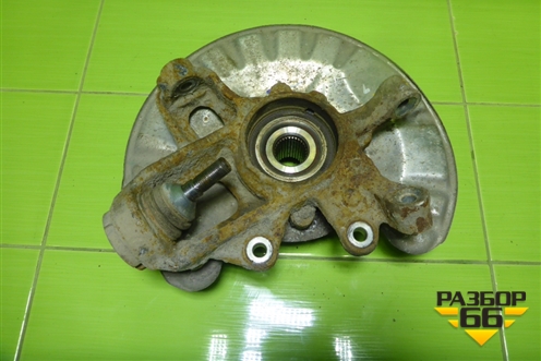 Кулак задний левый для Mercedes Benz ML-Klass W166 c 2011г (МЛ)