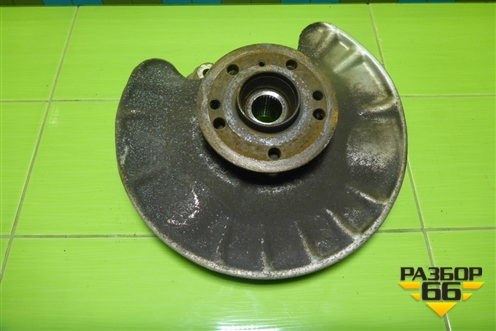 Кулак задний левый для Mercedes Benz ML-Klass W166 c 2011г (МЛ)