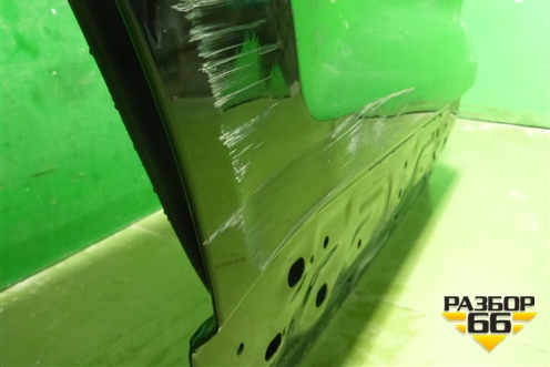 Дверь задняя правая (760833112A) для Volkswagen Touareg с 2018г (Туарег)