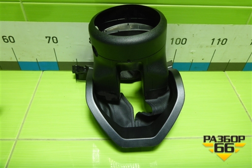 Кожух рулевой колонки (A1666800707) для Mercedes Benz ML-Klass W166 c 2011г (МЛ)