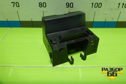 Кронштейн (A1666840431) для Mercedes Benz ML-Klass W166 c 2011г (МЛ)