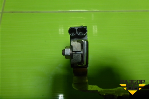 Клемма аккумулятора минус (A1665420518) для Mercedes Benz ML-Klass W166 c 2011г (МЛ)