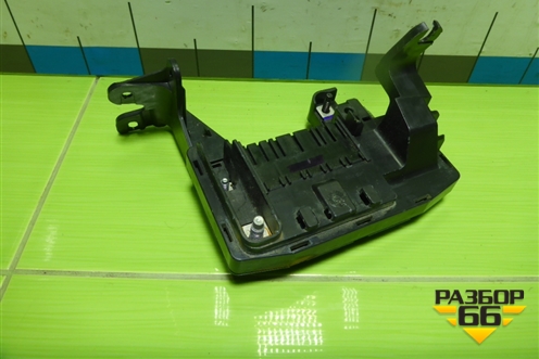 Блок предохранителей салонный (A1665402150) для Mercedes Benz ML-Klass W166 c 2011г (МЛ)