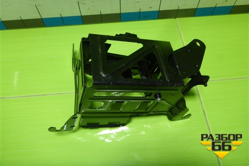 Кронштейн аккумулятора (дополнительного) (A1665400940) для Mercedes Benz ML-Klass W166 c 2011г (МЛ)