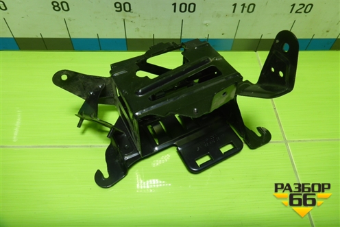 Кронштейн аккумулятора (дополнительного) (A1665400940) для Mercedes Benz ML-Klass W166 c 2011г (МЛ)