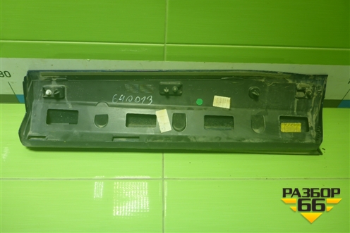 Накладка двери задней правой (83A853970A) для Audi Q3 с 2018-2025г (Ку 3)