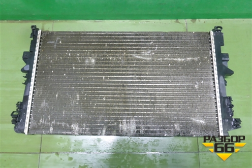 Радиатор охлаждения (A6395010401) для Mercedes Benz V-Klass Vito/Viano W 639 с 2003-2014г (В Вито/Виано)