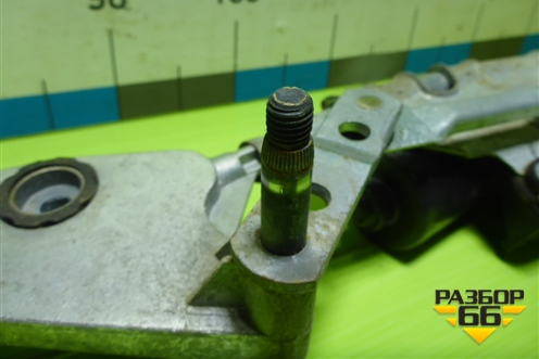 Трапеция стеклоочистителей (A1648200240) для Mercedes Benz ML-Klass W164 c 2005-2011г (МЛ)