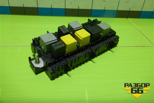 Блок предохранителей подкапотный (A1669063801) для Mercedes Benz ML-Klass W166 c 2011г (МЛ)