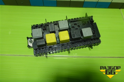 Блок предохранителей подкапотный (A1669063801) для Mercedes Benz ML-Klass W166 c 2011г (МЛ)