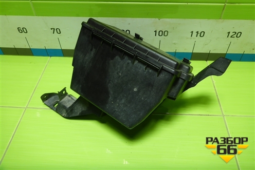 Корпус блока предохранителей (A1665400224) для Mercedes Benz ML-Klass W166 c 2011г (МЛ)