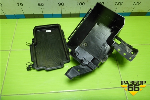 Корпус блока предохранителей (A1665400224) для Mercedes Benz ML-Klass W166 c 2011г (МЛ)