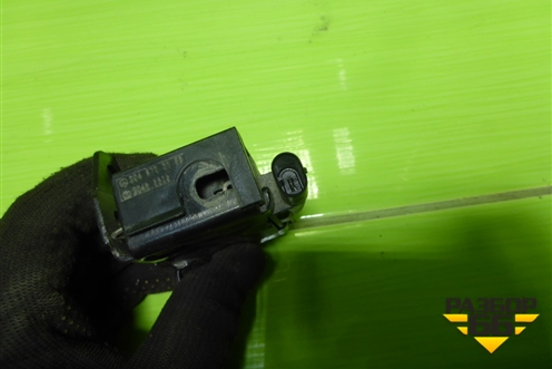 Замок капота (A2048800260) для Mercedes Benz ML-Klass W166 c 2011г (МЛ)