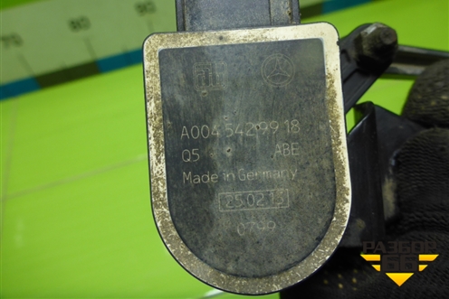 Датчик регулировки дорожного просвета (передний левый) (A0045429918) для Mercedes Benz ML-Klass W166 c 2011г (МЛ)