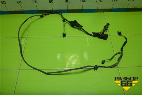 Проводка переднего бампера (A1665408532) для Mercedes Benz ML-Klass W166 c 2011г (МЛ)