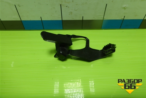 Кронштейн (передний левый) (A1666920314) для Mercedes Benz ML-Klass W166 c 2011г (МЛ)