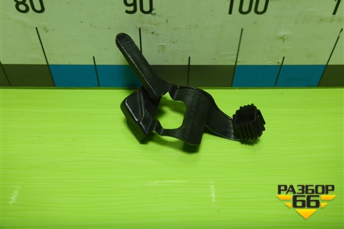 Кронштейн (передний правый) (A1666920414) для Mercedes Benz ML-Klass W166 c 2011г (МЛ)