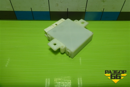 Блок управления парктроником (A1669007507) для Mercedes Benz ML-Klass W166 c 2011г (МЛ)