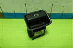 Кнопка стояночного тормоза (A2469050451) для Mercedes Benz ML-Klass W166 c 2011г (МЛ)