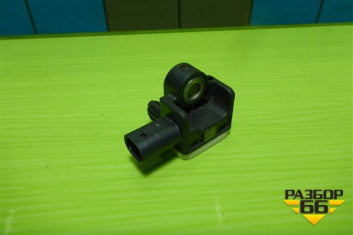 Датчик AIR BAG (A1668210151) для Mercedes Benz ML-Klass W166 c 2011г (МЛ)