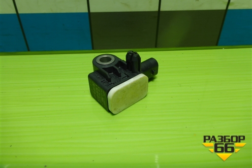 Датчик AIR BAG (A1668210151) для Mercedes Benz ML-Klass W166 c 2011г (МЛ)