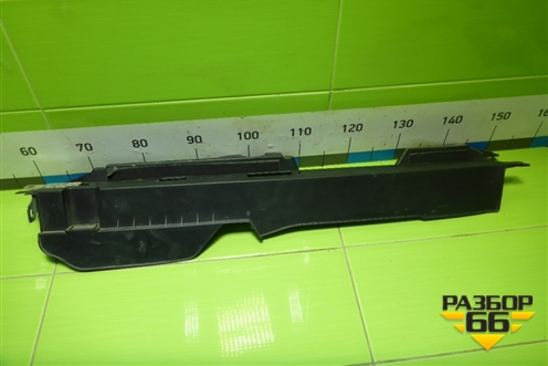 Кронштейн пола багажника левый (A1646800131) для Mercedes Benz ML-Klass W164 c 2005-2011г (МЛ)