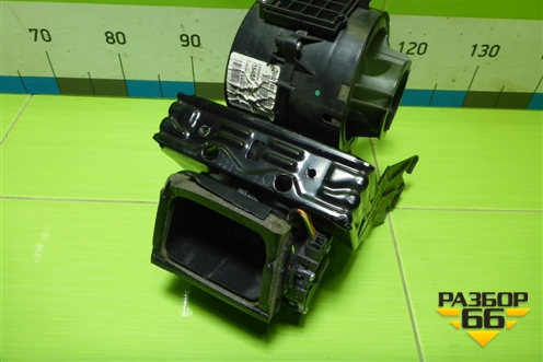 Корпус отопителя (задний) (A1648300003) для Mercedes Benz ML-Klass W164 c 2005-2011г (МЛ)