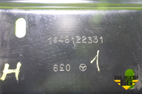 Кронштейн сиденья заднего (A1646122331) для Mercedes Benz ML-Klass W164 c 2005-2011г (МЛ)