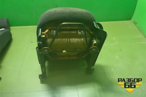 Сиденья передние (3-х дверный кузов) для Ford Fiesta с 2001-2008г (Фиеста 5)