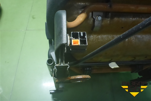 Сиденья передние (3-х дверный кузов) для Ford Fiesta с 2001-2008г (Фиеста 5)