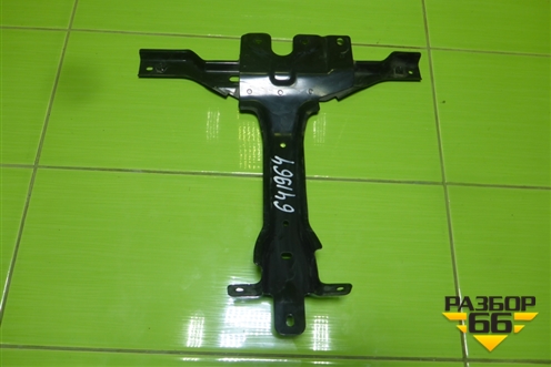 Кронштейн передней панели центральный (8400261XKQ00A) для Haval F7 с 2019г (Ф7)