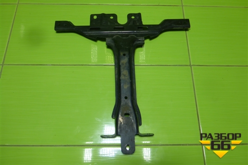 Кронштейн передней панели центральный (8400261XKQ00A) для Haval F7 с 2019г (Ф7)