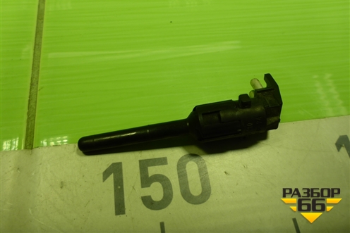 Датчик уровня жидкости в расширительном бачке (A2105450024) для Mercedes Benz G-Klass W463 с1989г (Гелендваген)