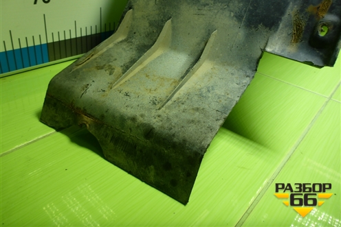 Локер задний правый (A4638840522) для Mercedes Benz G-Klass W463 с1989г (Гелендваген)