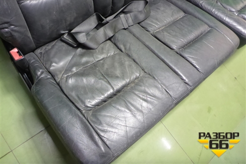 Сиденья комплект (без AIR BAG, подогрев электро регулировка) для Mercedes Benz G-Klass W463 с1989г (Гелендваген)
