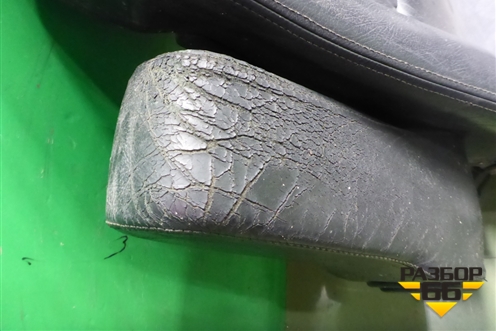 Сиденья комплект (без AIR BAG, подогрев электро регулировка) для Mercedes Benz G-Klass W463 с1989г (Гелендваген)