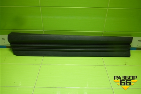 Накладка двери передней правой (7507148100) для Lexus RX 350 c 2015г (РХ)