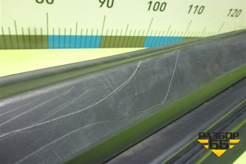 Накладка двери передней правой (7507148100) для Lexus RX 350 c 2015г (РХ)