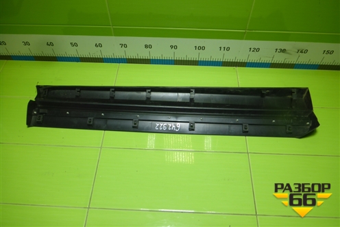 Накладка двери передней правой (7507148100) для Lexus RX 350 c 2015г (РХ)