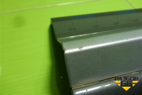 Накладка двери передней правой (83A853960A) для Audi Q3 с 2018-2025г (Ку 3)