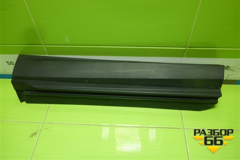 Накладка двери задней правой (7507548140) для Lexus RX 350 c 2015г (РХ)