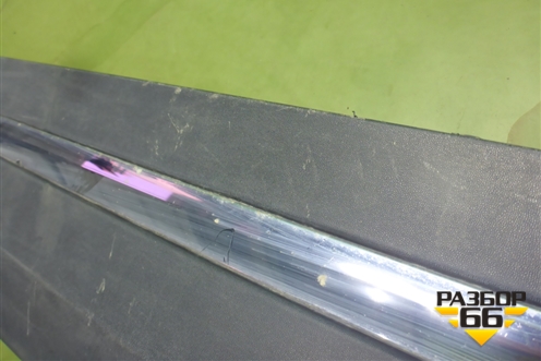 Накладка двери передней левой (A2477279200) для Mercedes Benz GLA-Klass H247 с 2019г (ГЛА)