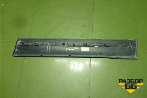 Накладка двери передней левой (A2477279200) для Mercedes Benz GLA-Klass H247 с 2019г (ГЛА)