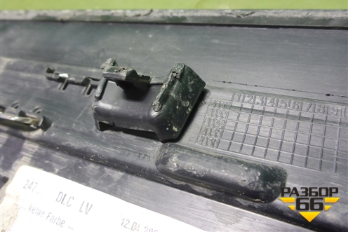 Накладка двери передней левой (A2477279200) для Mercedes Benz GLA-Klass H247 с 2019г (ГЛА)