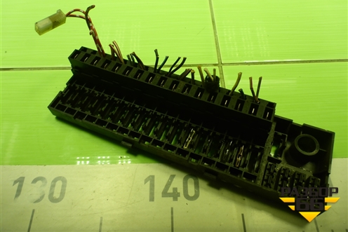 Блок предохранителей салонный (A4635400150) для Mercedes Benz G-Klass W463 с1989г (Гелендваген)