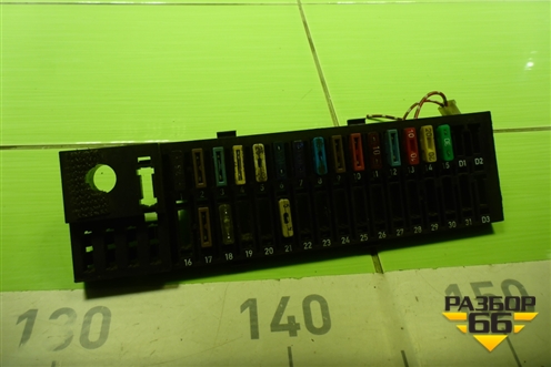 Блок предохранителей салонный (A4635400150) для Mercedes Benz G-Klass W463 с1989г (Гелендваген)