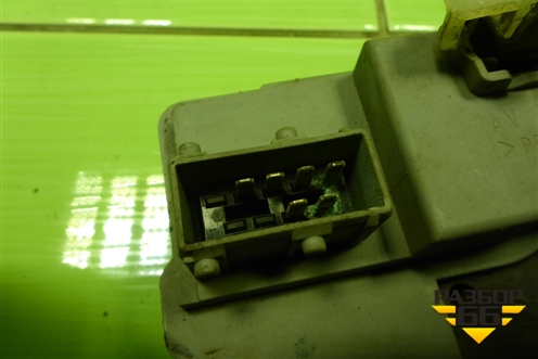 Замок двери передней правой для VAZ Kalina/Калина