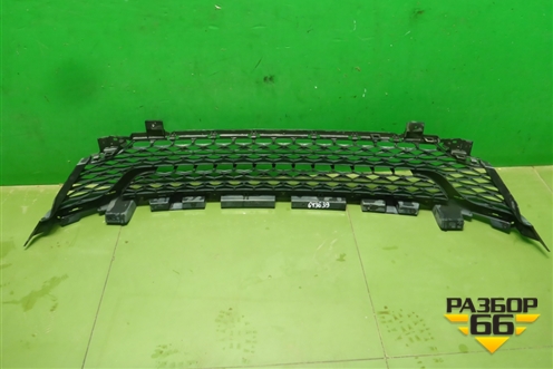 Решетка в передний бампер центральная (после 2021г) (8450090847) для VAZ Largus/Ларгус с 2012-2024г